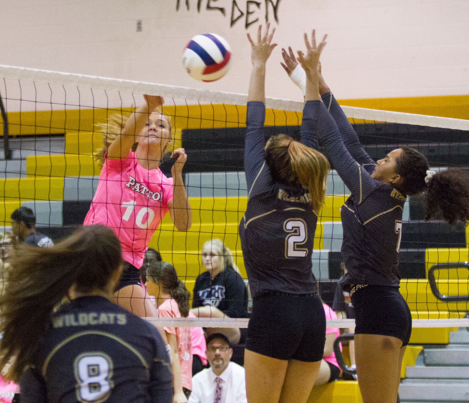 Dra-Pat vball 8.JPG